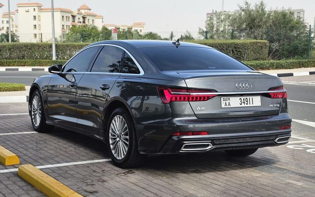 AUDI A6 - image 2