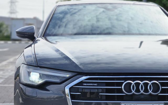 AUDI A6 - image 4