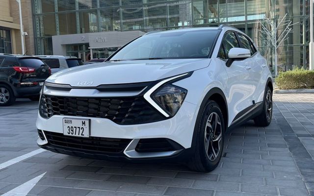 KIA SPORTAGE 2024 - image 1