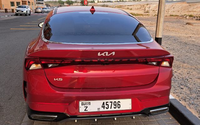KIA K5 - 2023 - image 2