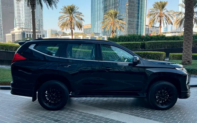 Mitsubishi Montero Sport Prime Edition 2023 - image 2
