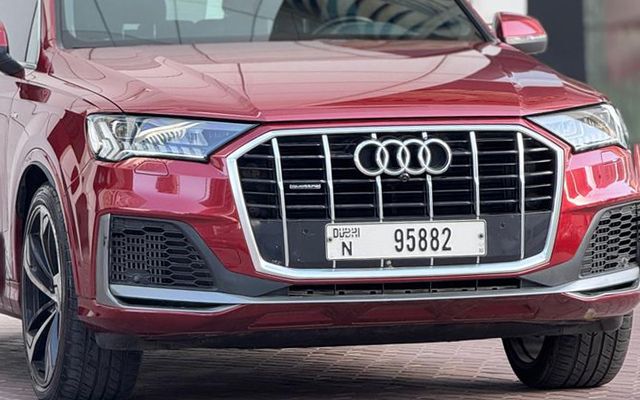 Audi Q7 - image 3