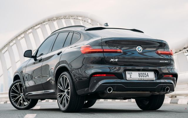 BMW X4 - image 3