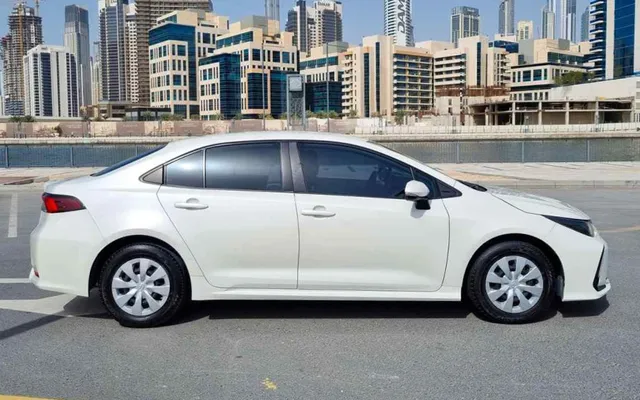 TOYOTA COROLLA - 2022 - image 2