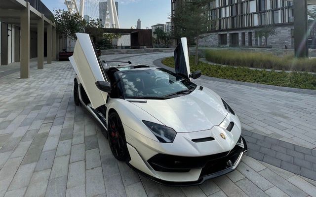 Lamborghini Aventador SVJ - image 1