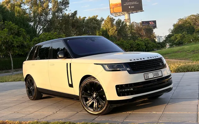 Range Rover Vogue - image 1