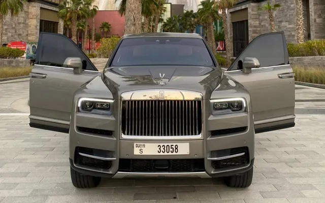 ROLLS ROYCE CULLINAN - image 3