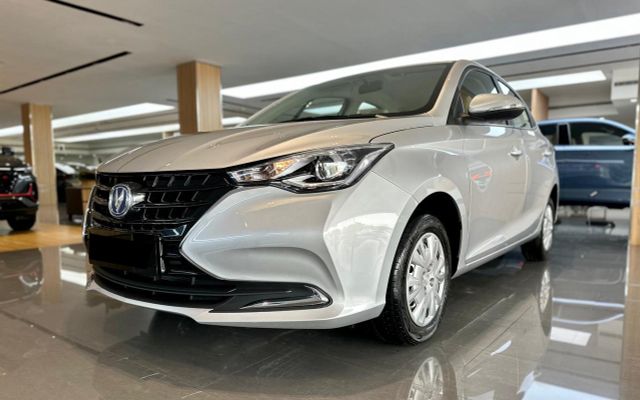 Changan Alsvin Advanced - image 1