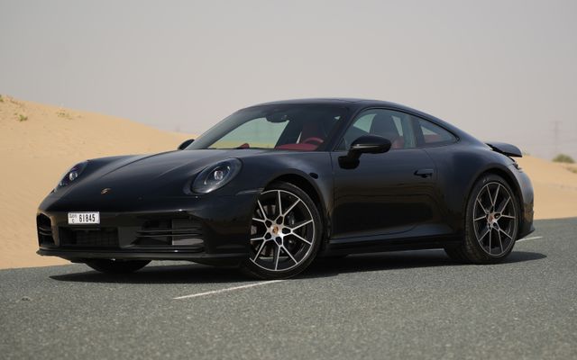 PORSCHE 911 CARERRA - image 2