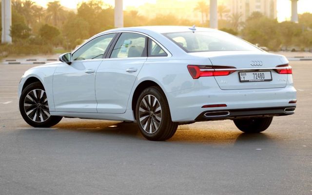 AUDI A6 - image 4
