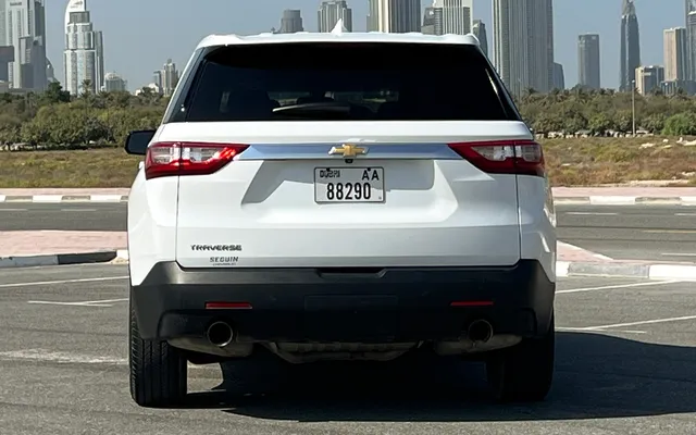 Chevrolet Traverse - image 4