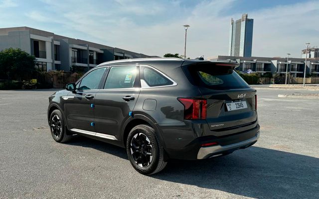 KIA Sorento - image 4