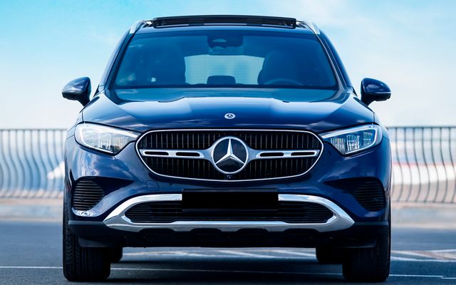 Mercedes Benz GLC300 - image 2