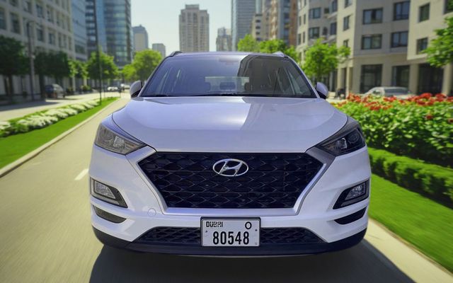 Hyundai Tucson - image 2