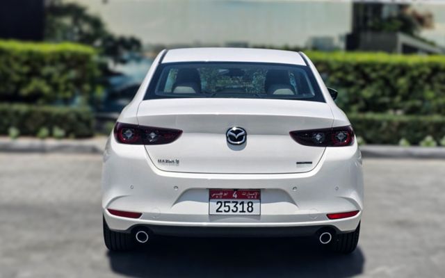 Mazda 3 2025 - image 3