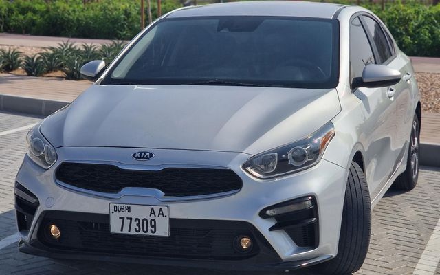 Kia Forte - image 2