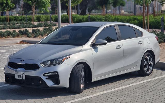 Kia Forte - image 1