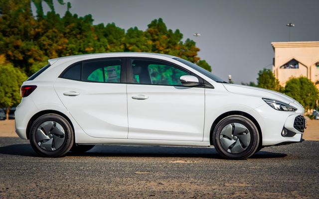 MG 3 - image 3