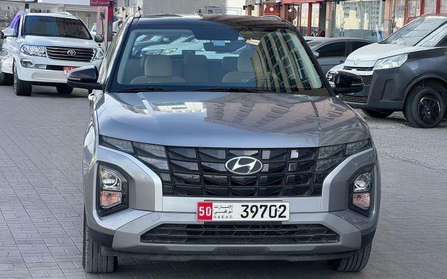 HYUNDAI CRETA - image 2