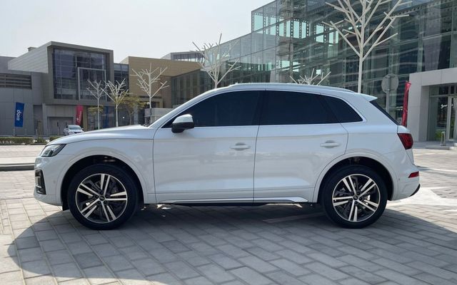 AUDI Q5 - 2024 - image 2