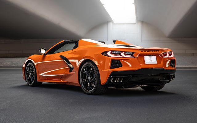 CHEVROLET CORVETTE - image 4