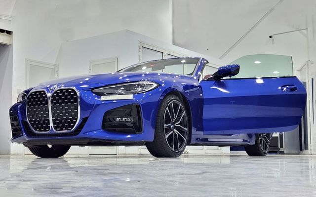 BMW 420i CONVERTIBLE - 2023 - image 3