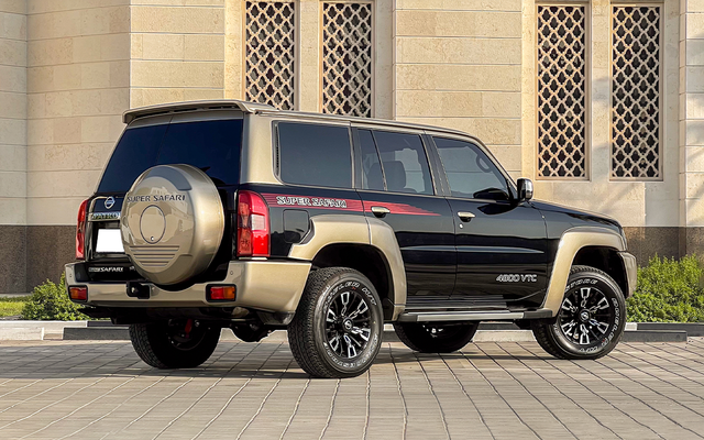 Nissan Safari - image 3