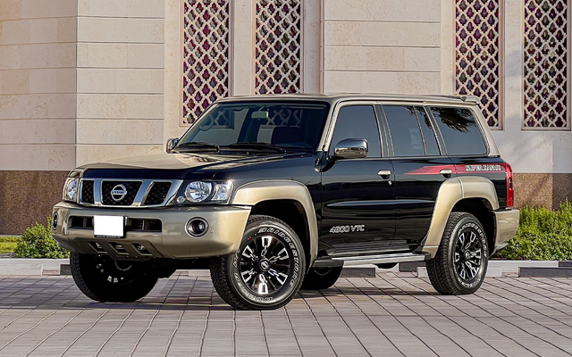 Nissan Safari - image 1