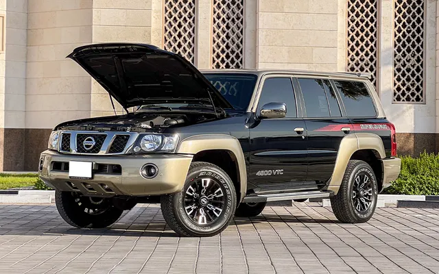 Nissan Safari - image 2