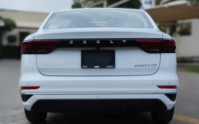GEELY EMGRAND - image 4