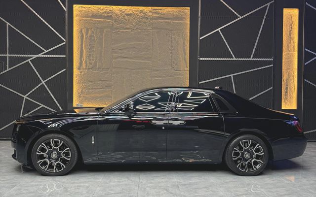 ROLSLS ROYCE GHOST - image 3