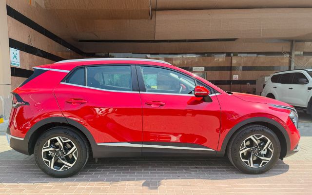 KIA SPORTAGE 2.0L 2WD AT - 2025 - image 2