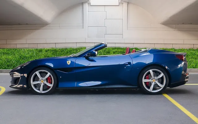 FERRARI PORTOFINO - image 3