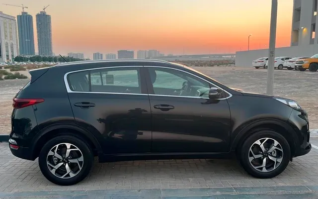 Kia Sportage - image 2