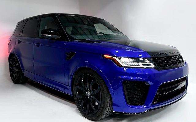 Range Rover Sport - image 3