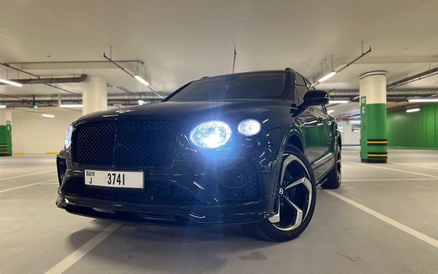 BENTLEY BENTAYGA S - image 1