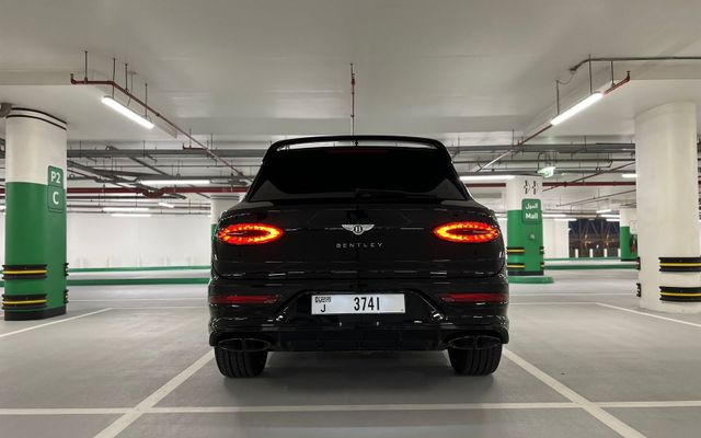 BENTLEY BENTAYGA S - image 4