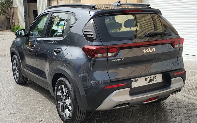 KIA SONET 2023 - image 3