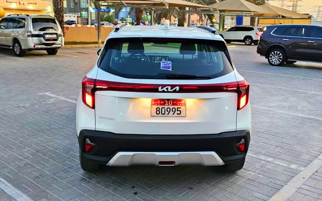 KIA SELTOS - image 4