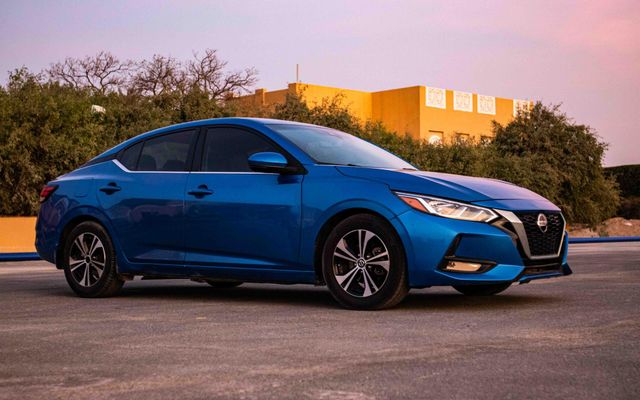 NISSAN SENTRA - image 4