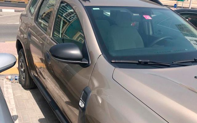 RENAULT DUSTER - image 4