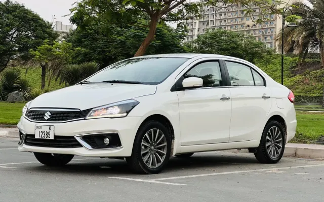SUZUKI CIAZ GLX MID OPTION - image 1