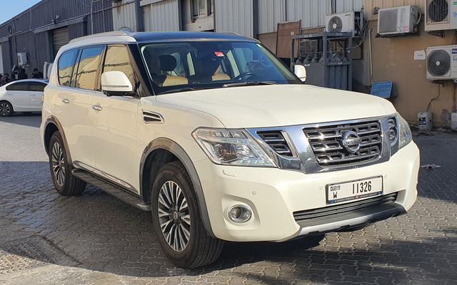 NISSAN PATROL PLATINUM 2019 - image 2