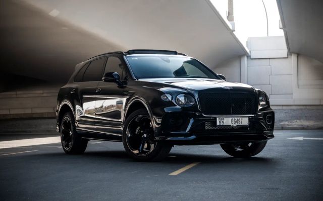 Bentley Bentayga S - image 4