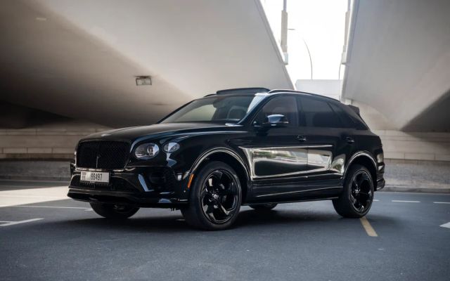 Bentley Bentayga S - image 1