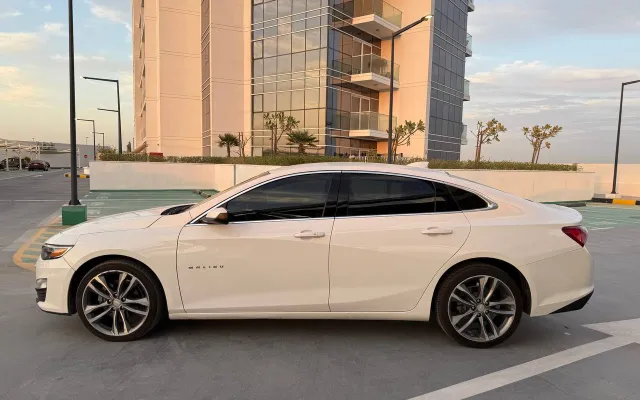 Chevrolet Malibu - image 2