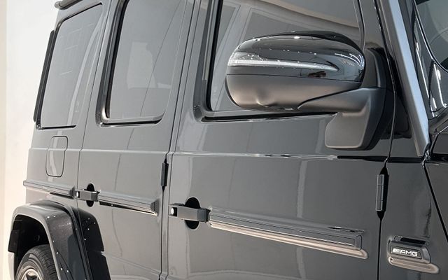 MERCEDES-BENZ G63 - image 4