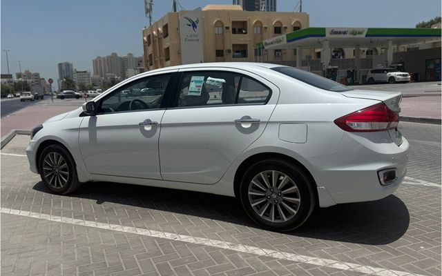 Suzuki Ciaz - image 3