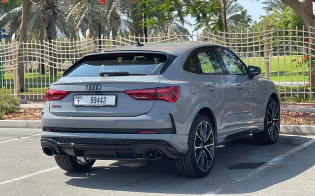 Audi RSQ - image 3