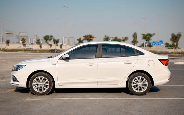 MG 5 - image 2